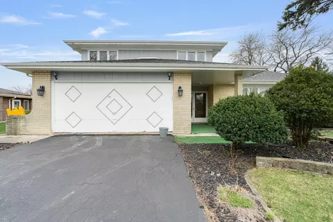 8351 Cristina Ave, Orland Park, IL 60462