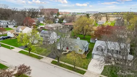 View/Area - 1982 Banks Dr, Elgin, IL 60123 photo 3 of 7