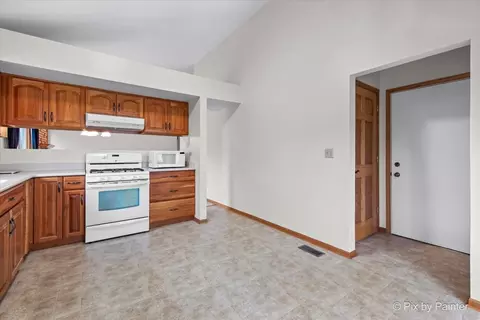 Entry Way - 1982 Banks Dr, Elgin, IL 60123 photo 1 of 1