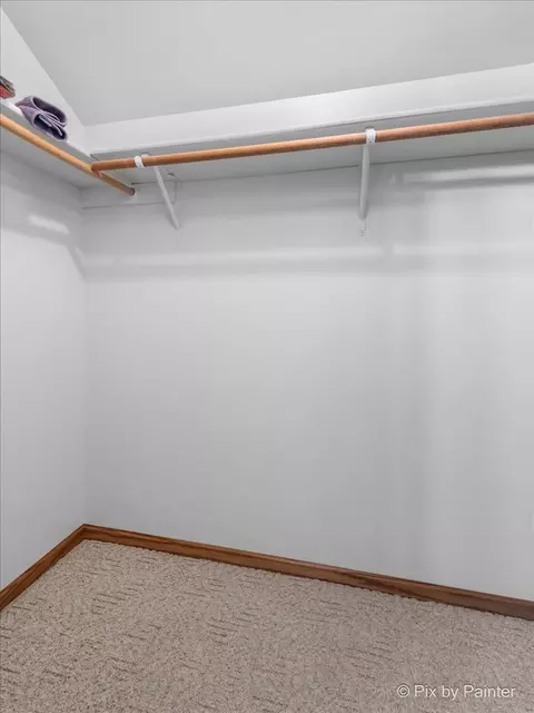 Other - 1982 Banks Dr, Elgin, IL 60123 photo 5 of 10