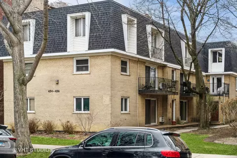 456 Washington Blvd #3B, Oak Park, IL 60302