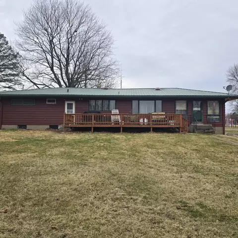 607 S Garfield St, Leaf River, IL 61047 photo 25
