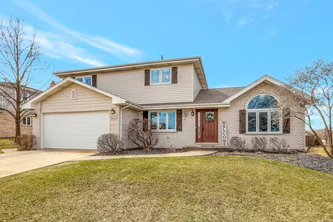 19424 Cherry St, Mokena, IL 60448