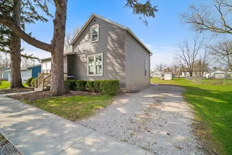 Other - 206 W 1st St, Gridley, IL 61744 photo 3 of 4