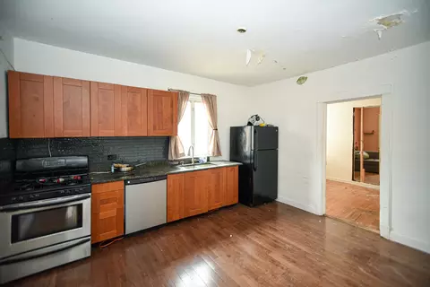 Kitchen - 7316 39th St, Lyons, IL 60534 photo 2 of 2
