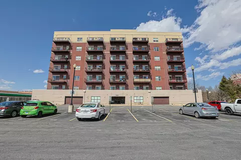 1650 Riverwoods Dr #406, Melrose Park, IL 60160