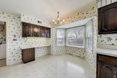 1033 Rolling Pass, Glenview, IL 60025 photo 4