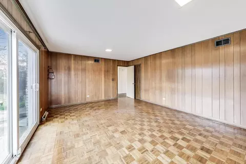 1033 Rolling Pass, Glenview, IL 60025 photo 9