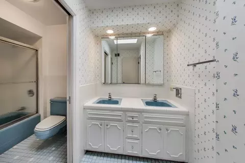 1033 Rolling Pass, Glenview, IL 60025 photo 19