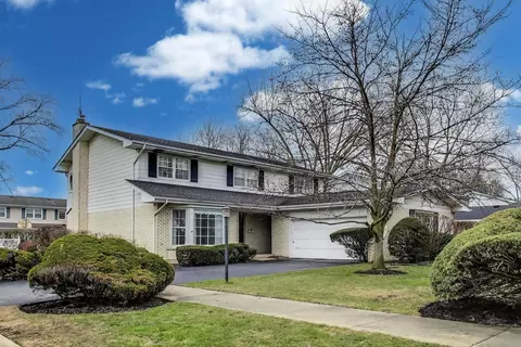 1033 Rolling Pass, Glenview, IL 60025