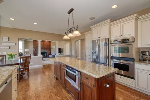 Kitchen - 1456 Lance Ave, Elburn, IL 60119 photo 4 of 5