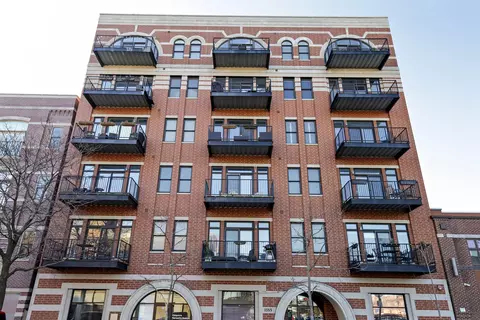 1355 W Washington Blvd #5A, Chicago, IL 60607