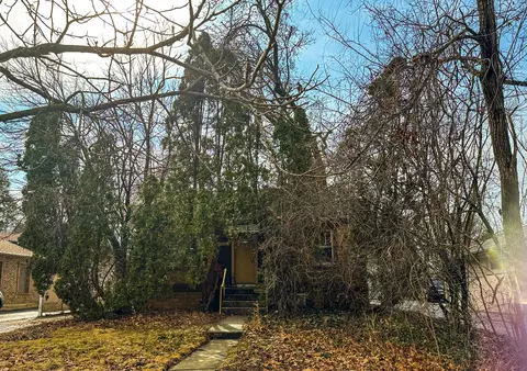 355 Duane St, Glen Ellyn, IL 60137