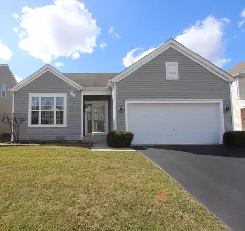 1817 Yasgur Dr, Woodstock, IL 60098