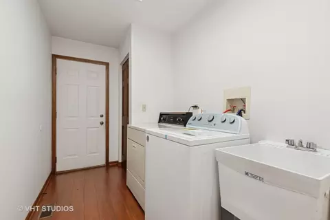 Other - 226 Deer Ln, Sleepy Hollow, IL 60118 photo 2 of 5