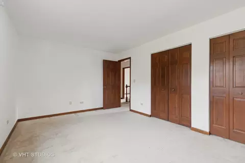 Bedroom - 226 Deer Ln, Sleepy Hollow, IL 60118 photo 1 of 3