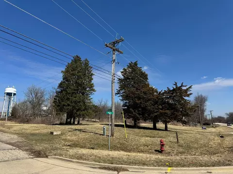 20519 Illinois Route 173 Rd, Harvard, IL 60033