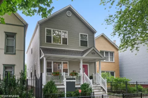 2142 W Wellington Ave, Chicago, IL 60618