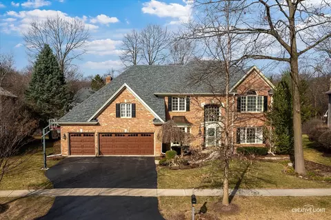1401 Winners Cup Cir, Saint Charles, IL 60174