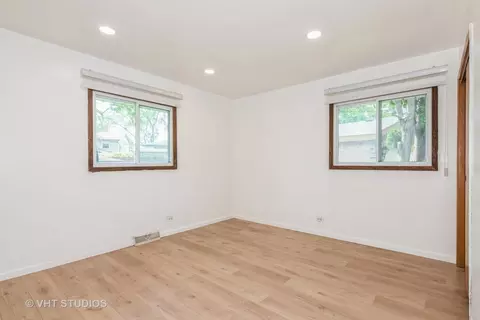706 N Mavis Ln, Addison, IL 60101 photo 16