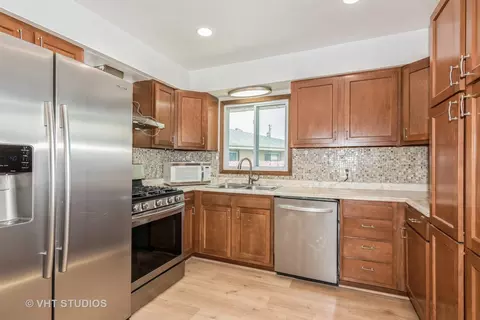 706 N Mavis Ln, Addison, IL 60101 photo 10