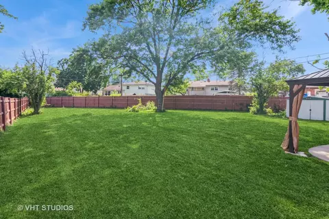 706 N Mavis Ln, Addison, IL 60101 photo 4