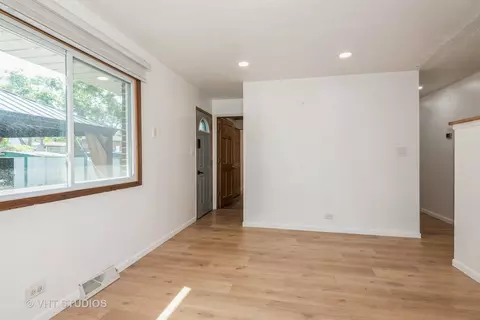 706 N Mavis Ln, Addison, IL 60101 photo 11