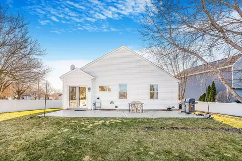 5741 Lake Pointe Dr, Plainfield, IL 60586 photo 20