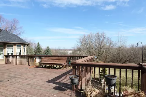 Exterior - 2710 Rolling Oak Rd, Spring Grove, IL 60081 photo 5 of 15