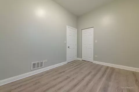 4454 S Shields Ave, Chicago, IL 60609 photo 11