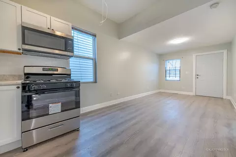 4454 S Shields Ave, Chicago, IL 60609 photo 8