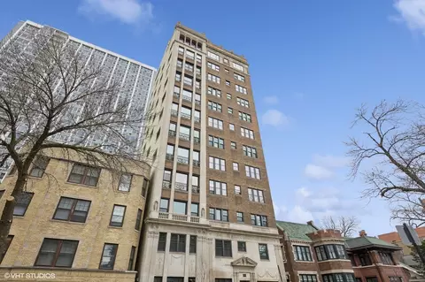 707 W Junior Ter #6S, Chicago, IL 60613