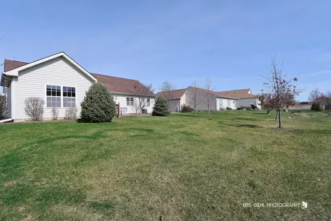 Exterior - 808 Madison Ave, Mchenry, IL 60050 photo 5 of 5