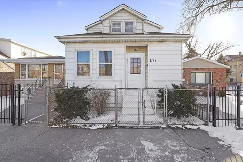 9241 S Blackstone Ave, Chicago, IL 60619