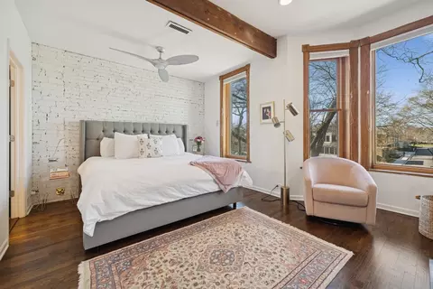 1329 E 50th St, Chicago, IL 60615 photo 15