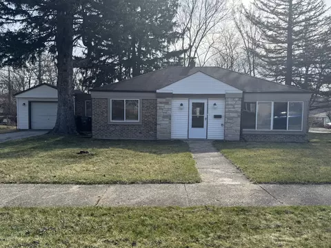 307 S Orchard Dr, Park Forest, IL 60466