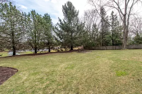 1629 Deer Run Rd, Gurnee, IL 60031 photo 40