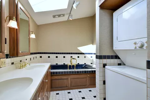 Other - 310 N Elm St, Itasca, IL 60143 photo 6 of 15