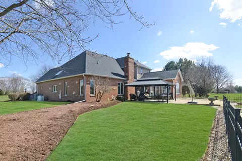 5 N794 Courcival Ln, Wayne, IL 60184 photo 58