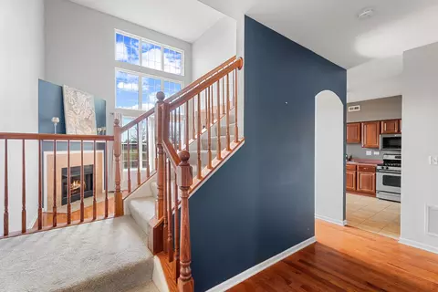 Entry Way - 2366 Georgetown Cir, Aurora, IL 60503 photo 1 of 3