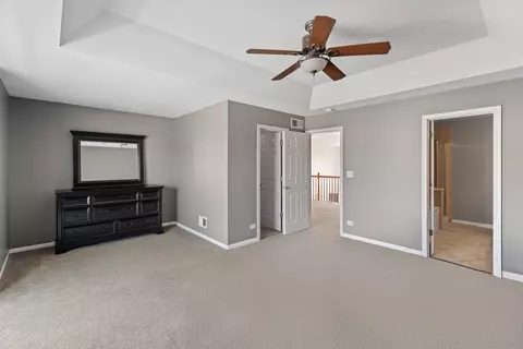 Bedroom - 2366 Georgetown Cir, Aurora, IL 60503 photo 4 of 4