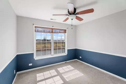 Bedroom - 2366 Georgetown Cir, Aurora, IL 60503 photo 1 of 4