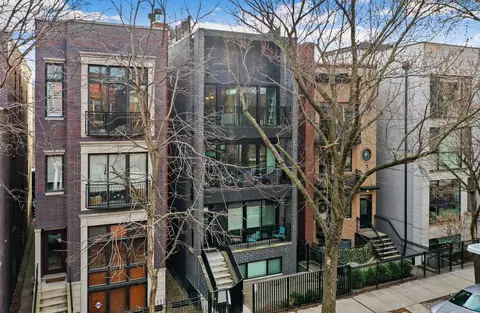 1035 N Marshfield Ave #3, Chicago, IL 60622