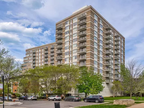1515 S Prairie Ave #1102, Chicago, IL 60605