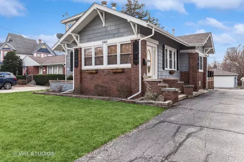 988 Victoria St, Antioch, IL 60002
