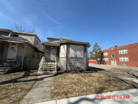 9834 S Throop St, Chicago, IL 60643