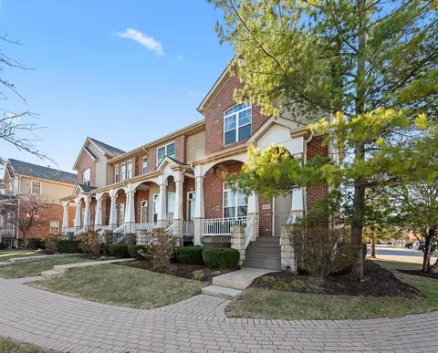 6019 River Bend Dr, Lisle, IL 60532