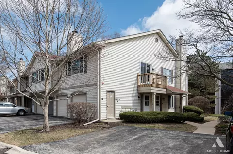 5515 Barclay Ct #4-6, Clarendon Hills, IL 60514