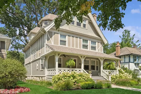 714 Central Ave, Wilmette, IL 60091 photo 2
