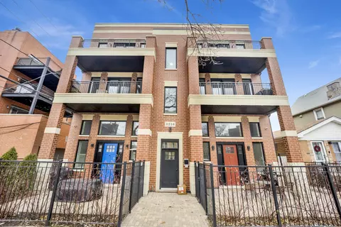 3216 N Francisco Ave #3N, Chicago, IL 60618